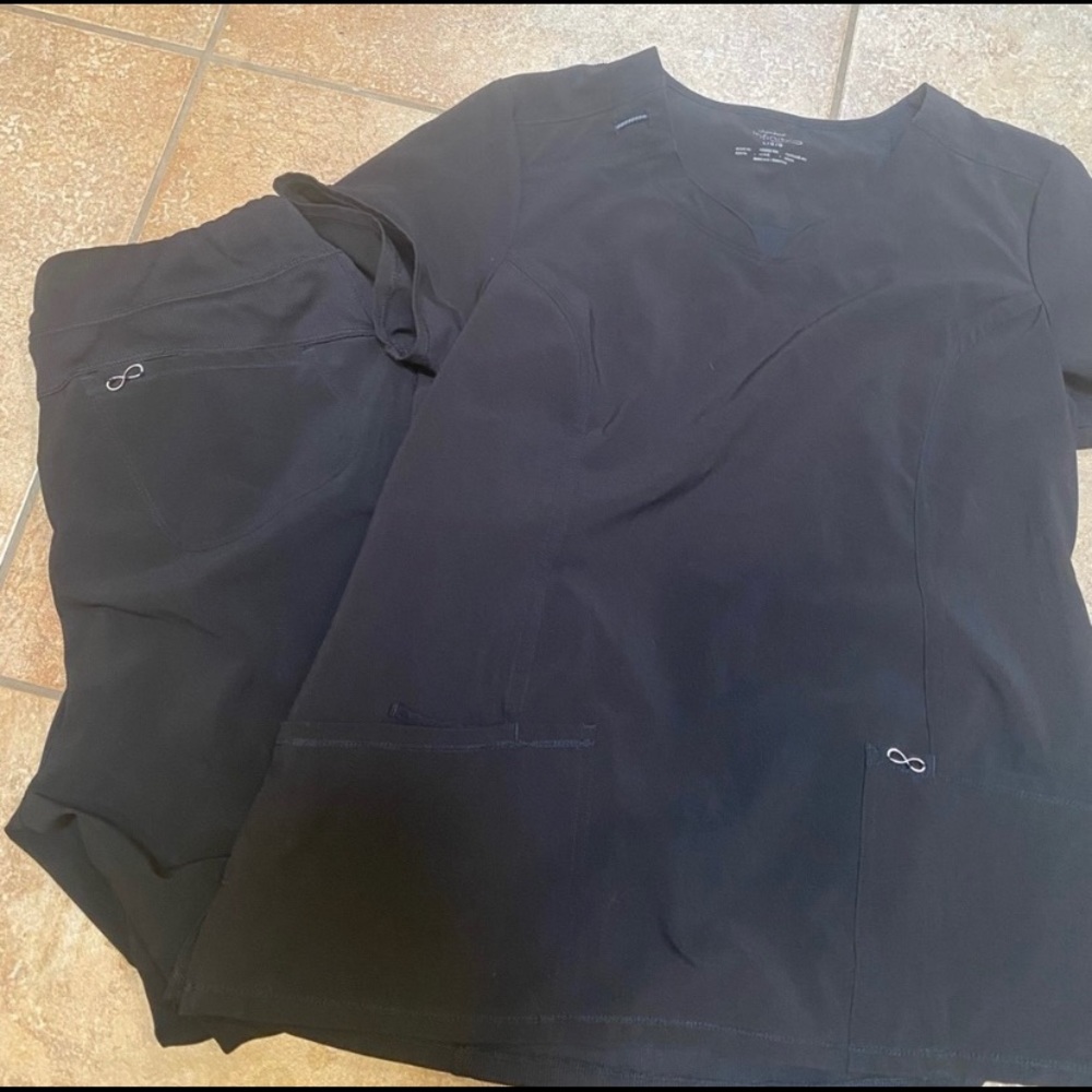 Set of scrubs- black Cherokee Infinity brand.